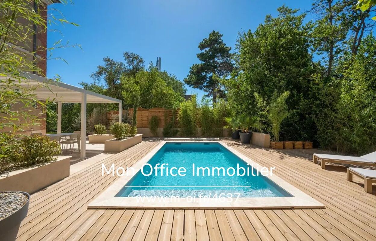 maison 10 pièces 274 m2 à vendre à Marseille 9 (13009)