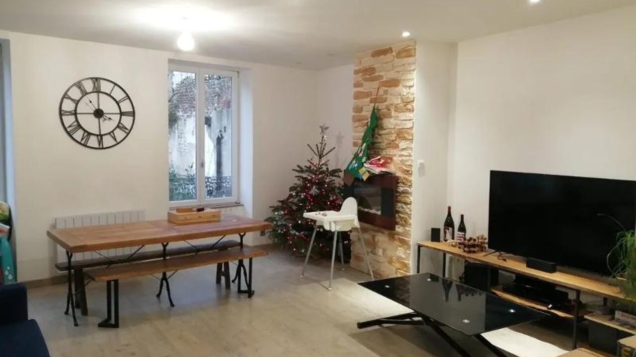 appartement 3 pièces 110 m2 à louer à Beaujeu (69430)