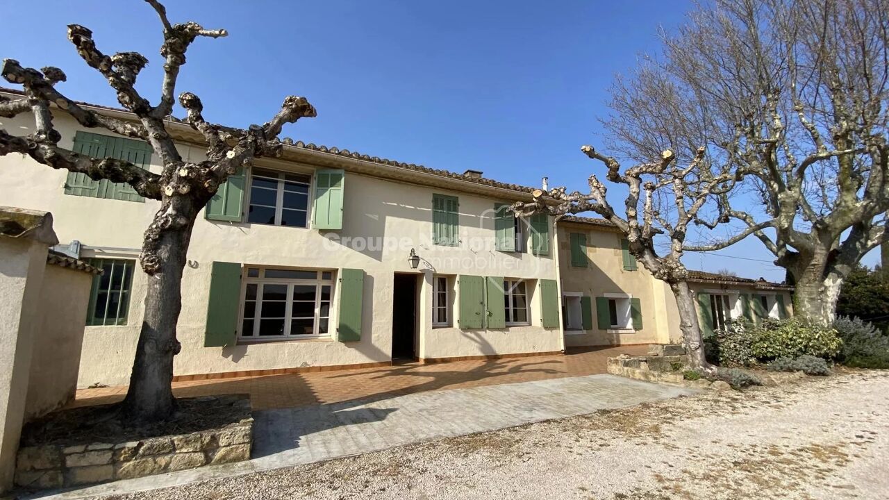 maison 8 pièces 223 m2 à vendre à Salon-de-Provence (13300)