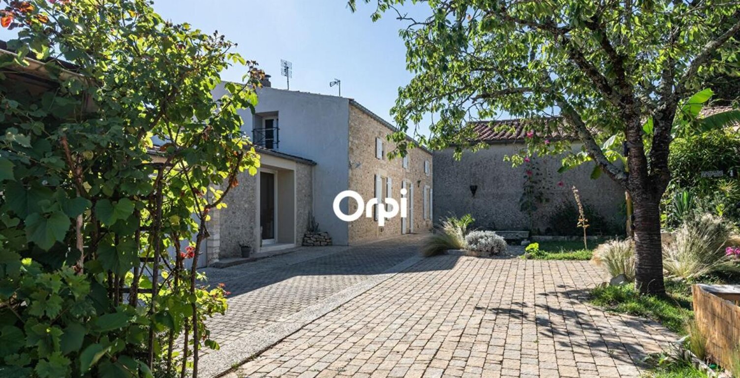 Maison en pierre - 104m² — photo 1