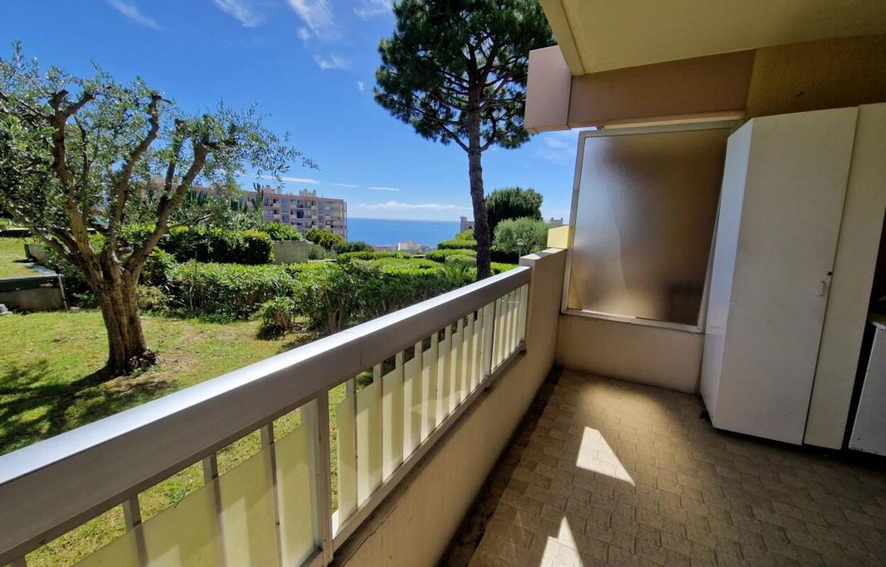 appartement 2 pièces 59 m2 à vendre à Nice (06000)