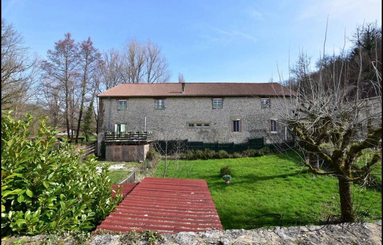 maison 11 pièces 455 m2 à vendre à Labastide-du-Vert (46150)