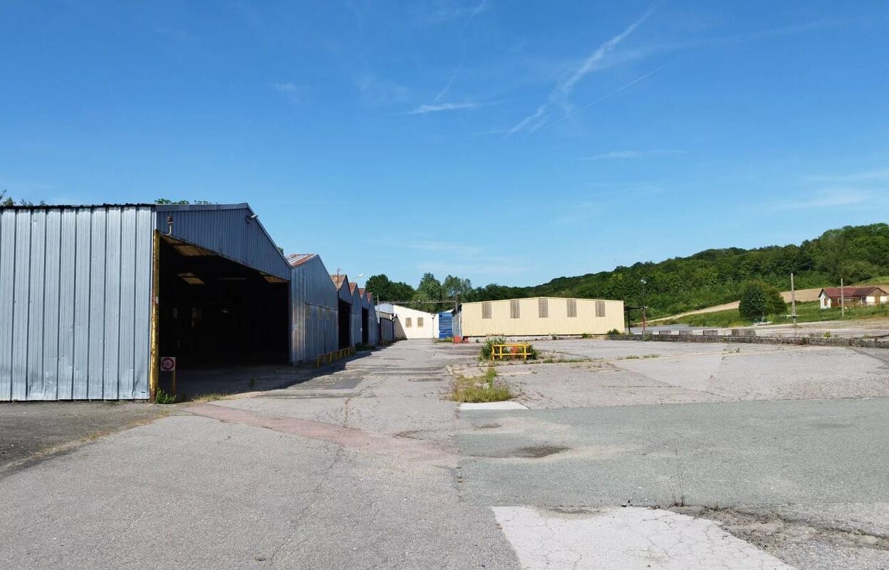 local industriel  pièces 4600 m2 à vendre à Gisors (27140)