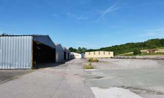 Local industriel  4600 m² à vendre à Gisors (27140)
