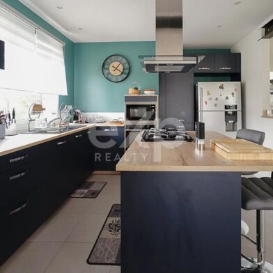 Maison 7 pièces 495000 €
