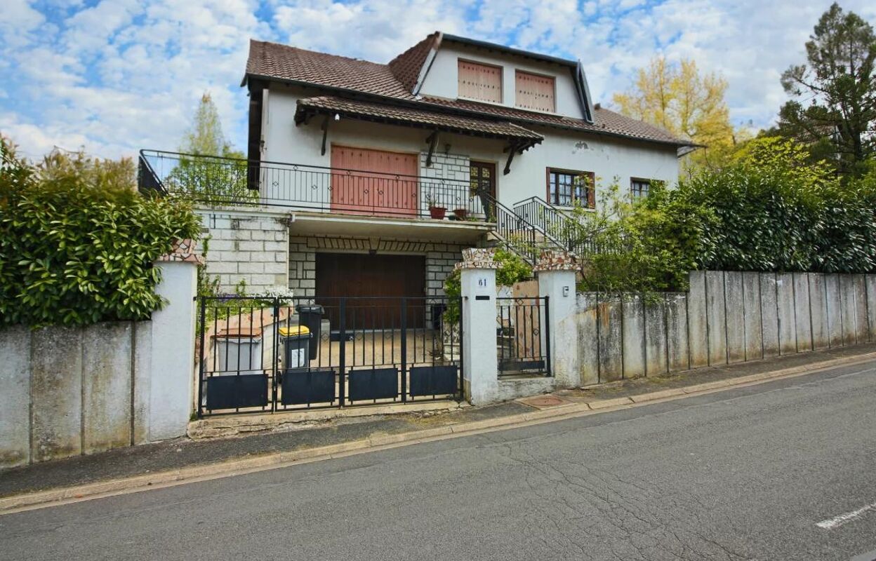 maison 8 pièces 201 m2 à vendre à Vaux-le-Pénil (77000)