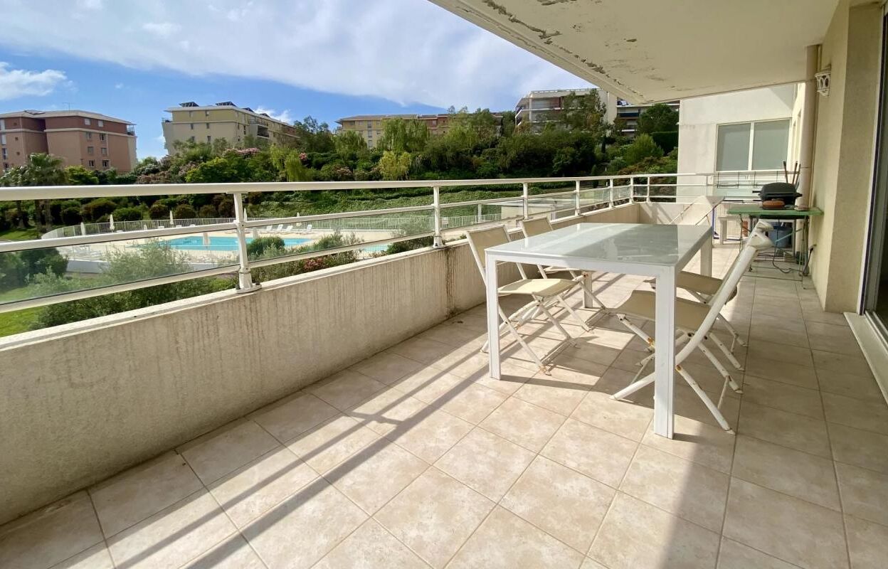 appartement 3 pièces 66 m2 à vendre à Antibes (06600)