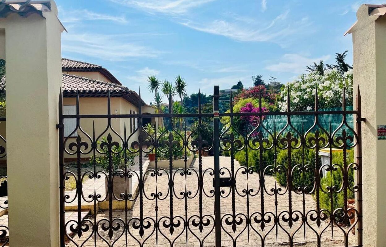 maison 12 pièces 291 m2 à vendre à Nice (06000)