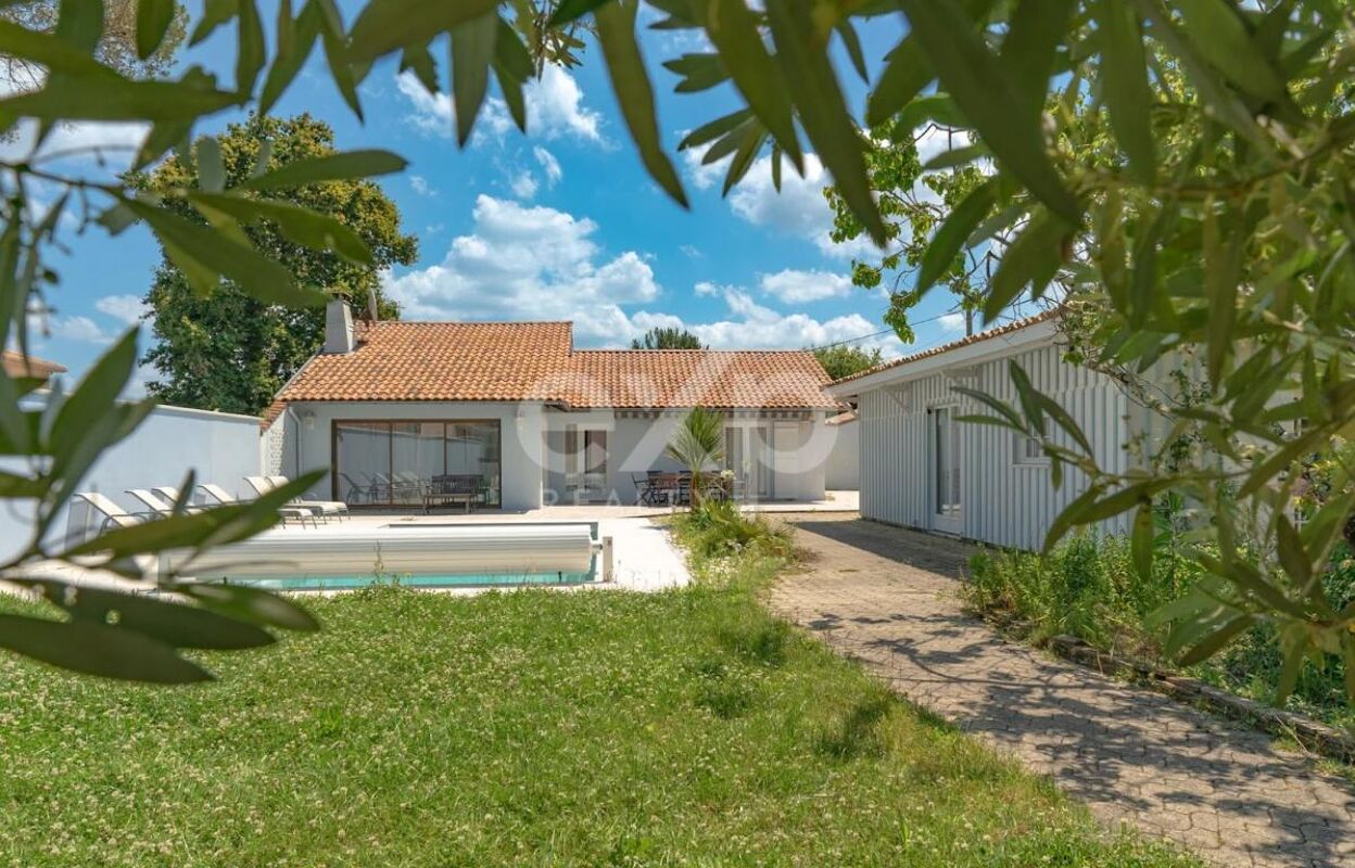 maison 7 pièces 156 m2 à vendre à Gujan-Mestras (33470)