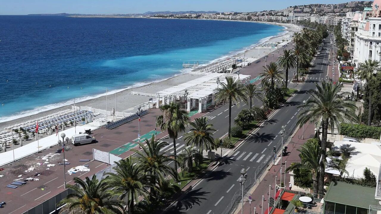 commerce 4 pièces 327 m2 à vendre à Nice (06000)