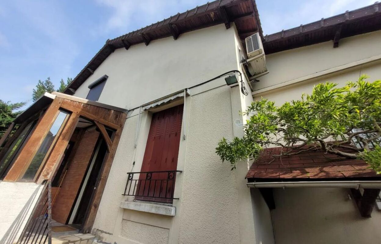 maison 4 pièces 92 m2 à vendre à Nanterre (92000)