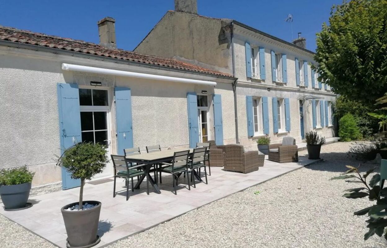 maison 6 pièces 200 m2 à vendre à Authon-Ébéon (17770)