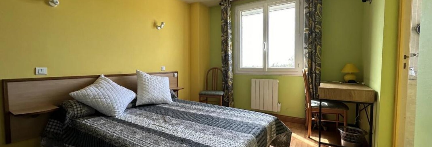 Maison 10 Pièces 350 m² à vendre à Gorses (46210)