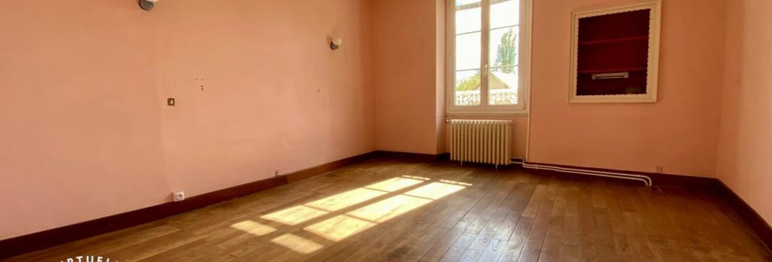 Maison 8 Pièces 155 m² à vendre à Buzançais (36500)