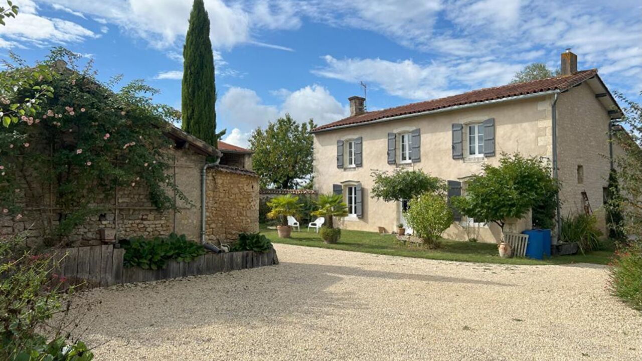 maison 7 pièces 153 m2 à vendre à Souvigné (79800)