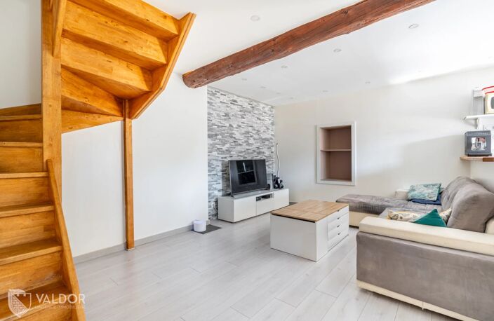 Hors copropriété - Maison de ville avec terrasse — photo 3