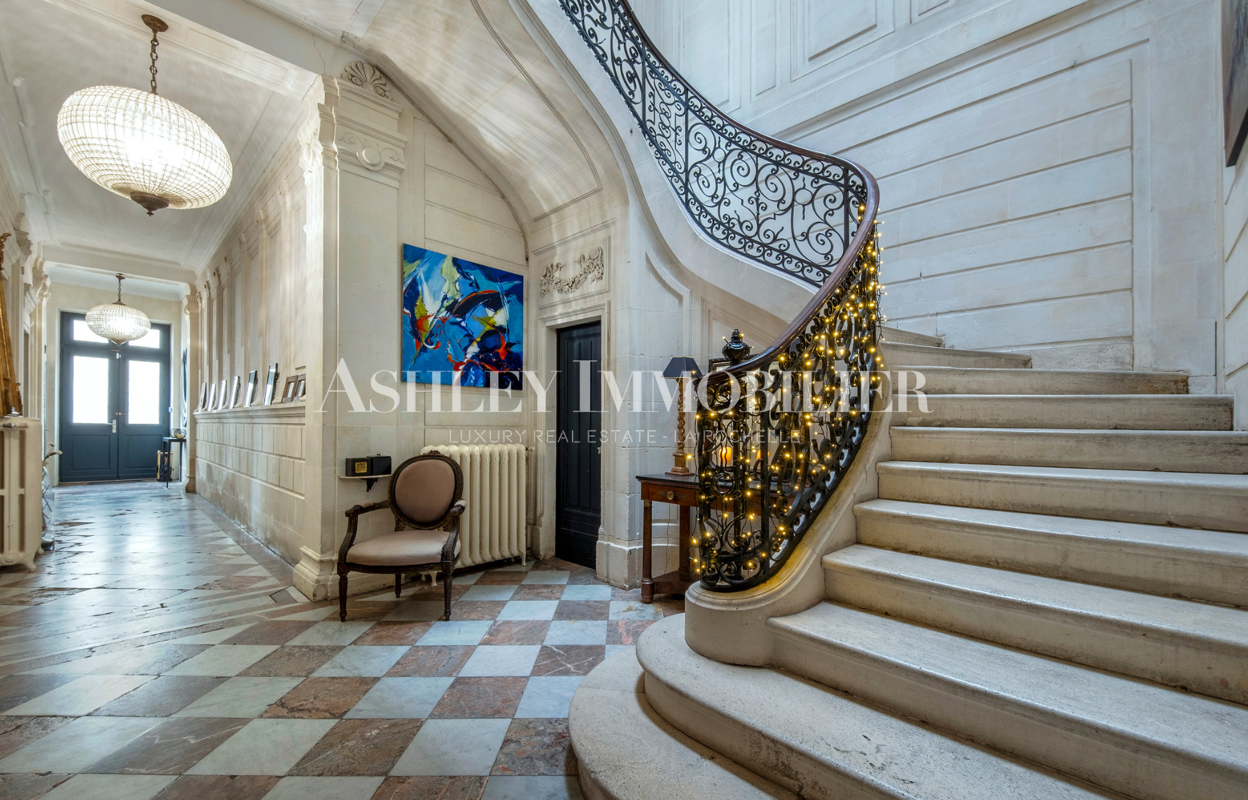 maison 10 pièces 368 m2 à vendre à La Rochelle (17000)