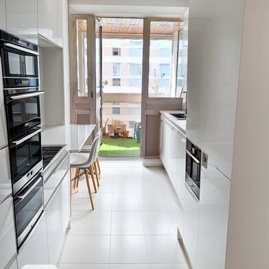 Appartement 5 pièces 130 m²