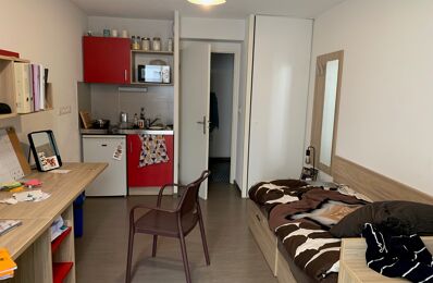 vente appartement 74 500 € à proximité de Marseille 6 (13006)