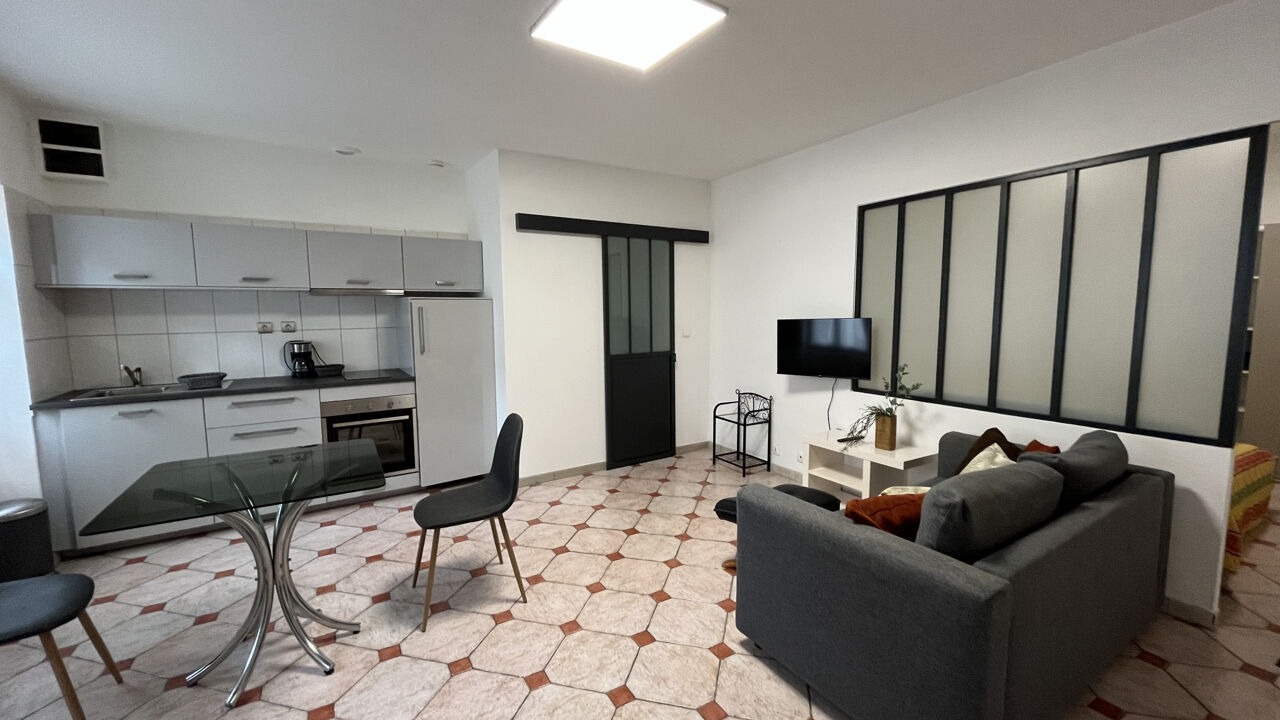 appartement 2 pièces 40 m2 à louer à Trets (13530)