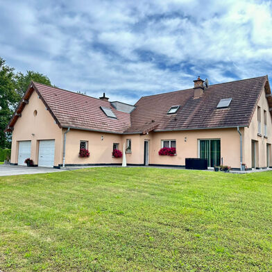 Maison 9 pièces 234 m²