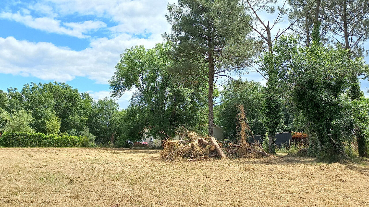 terrain  pièces 1642 m2 à vendre à Ménesplet (24700)