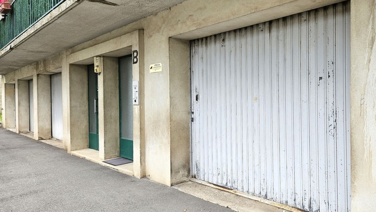 garage  pièces 14 m2 à vendre à Étampes (91150)