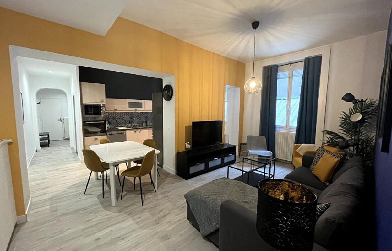 appartement 5 pièces 103 m2 à louer à Saint-Étienne (42000)