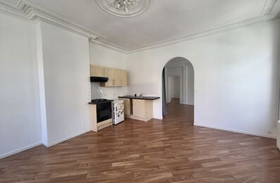 location appartement 595 € CC /mois à proximité de Cappelle-Brouck (59630)