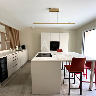 Maison 3 pièces 92 m²