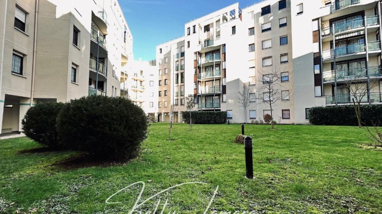 appartement 4 pièces 88 m2 à vendre à Montigny-le-Bretonneux (78180)