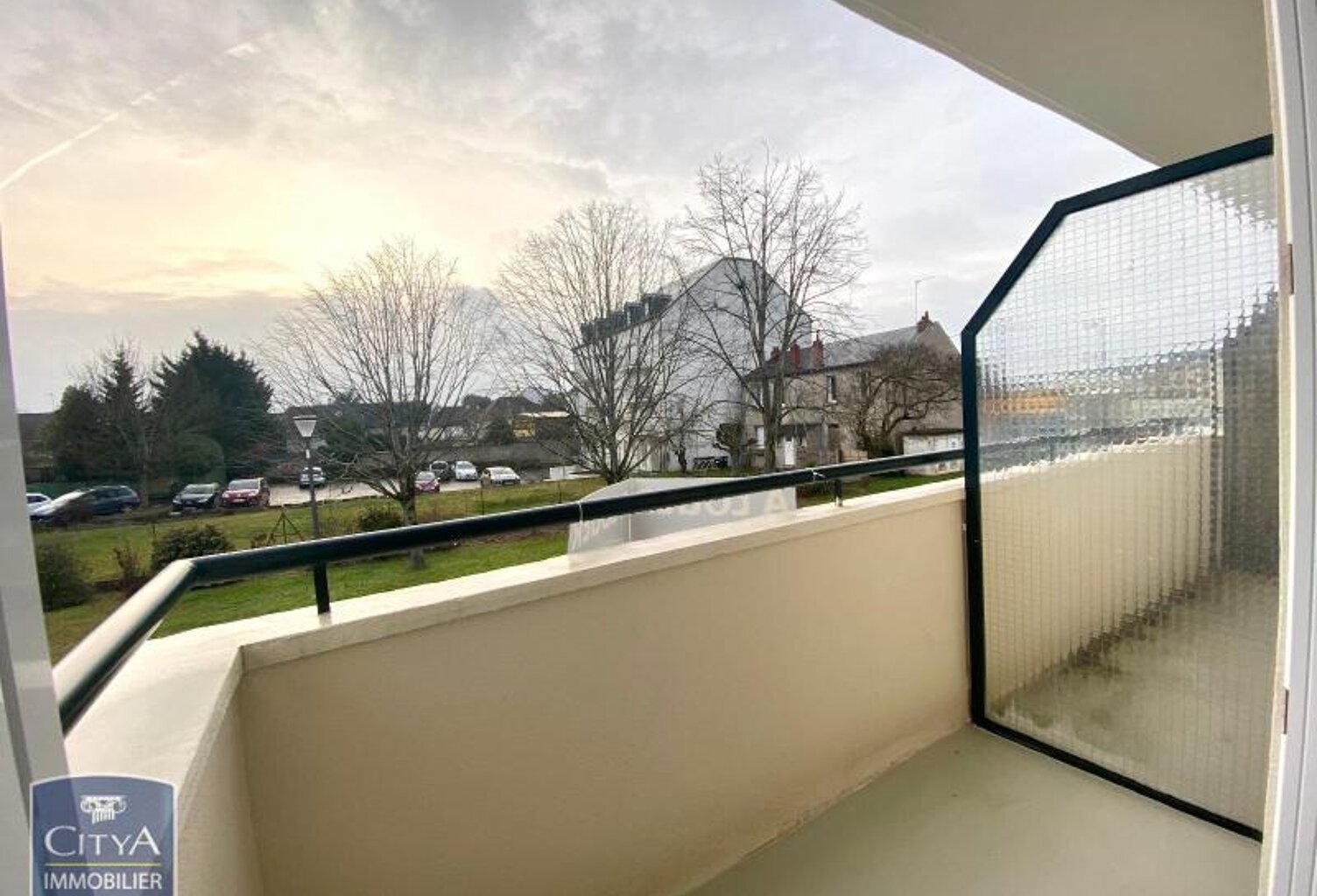 Location appartement 1 pièce 19 m² à Joué-lès-Tours (37300) — photo 1