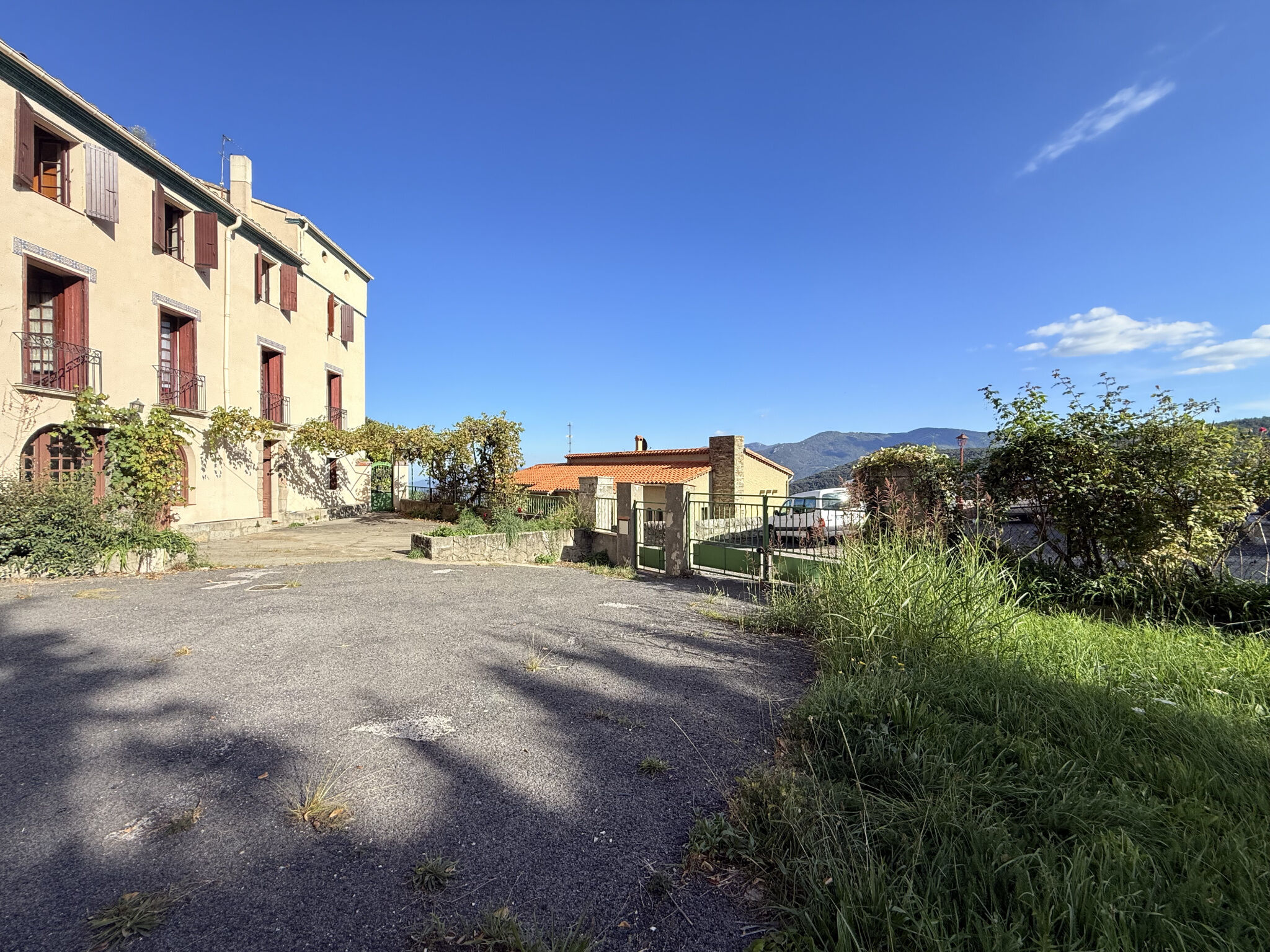 Villa / Maison  T8 à vendre Corsavy 66150