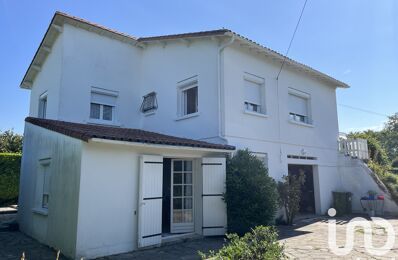 vente maison 230 000 € à proximité de Montpellier-de-Médillan (17260)