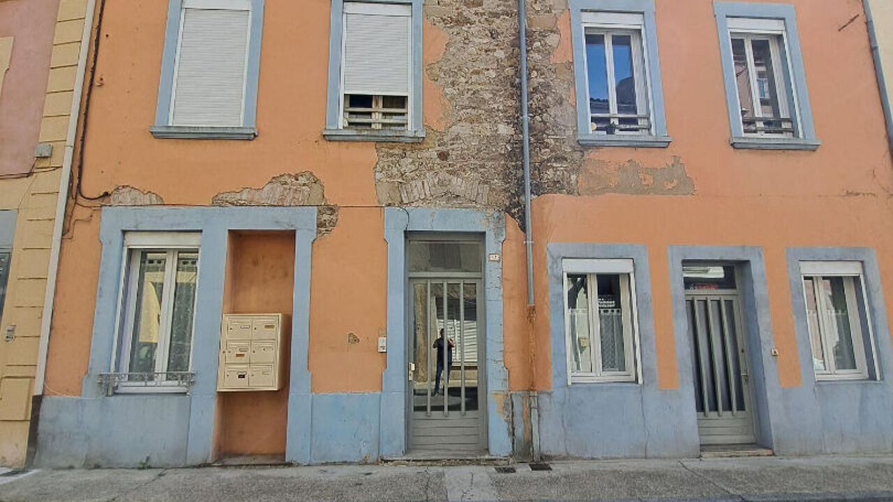 immeuble  pièces 275 m2 à vendre à Saint-Vallier (26240)