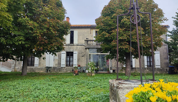 Villa / Maison 6 pièces  à vendre Yves 17340