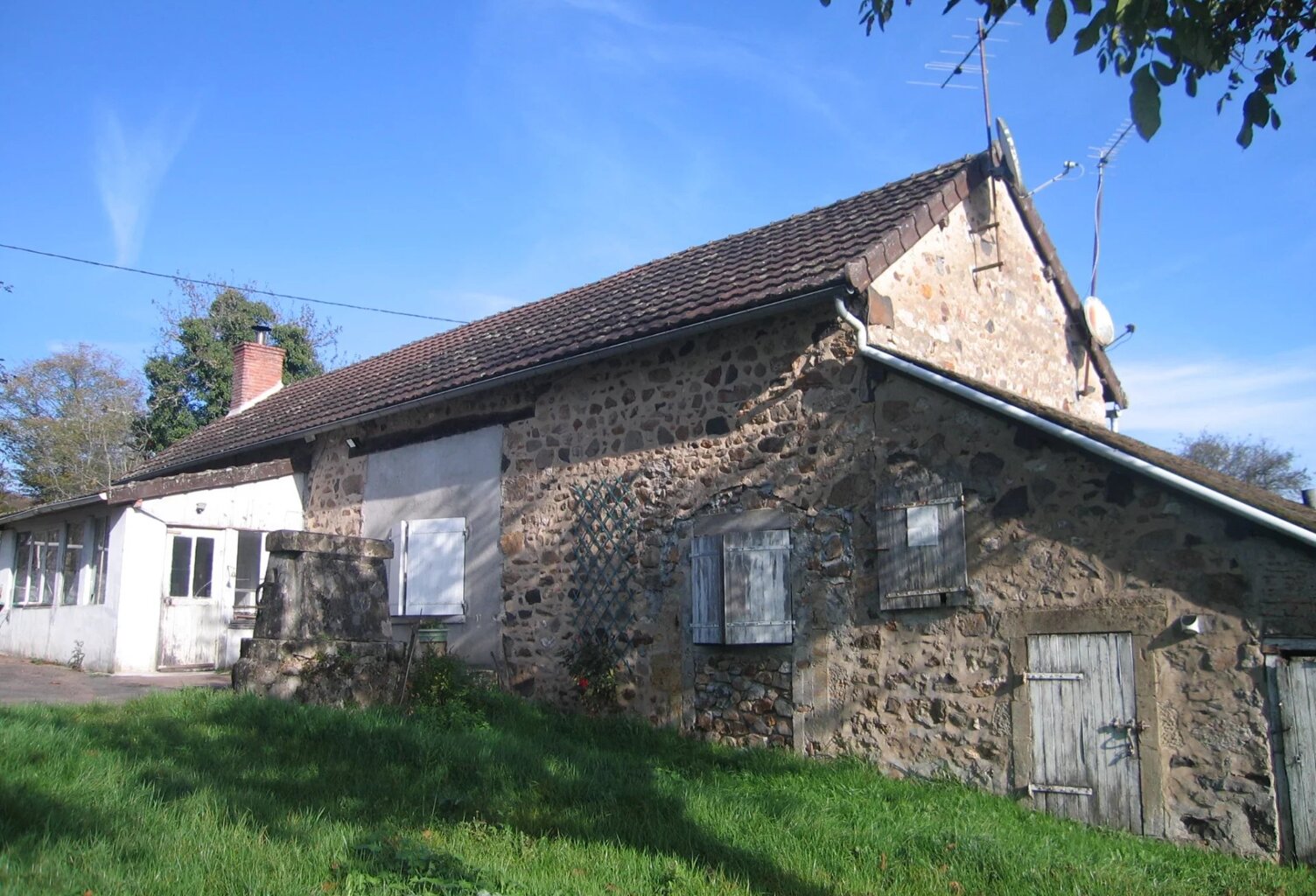 FERMETTE A VENDRE PROCHE SEMELAY — photo 1