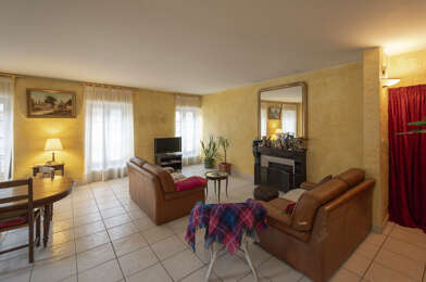 Appartement 7 pièces 262500 €
