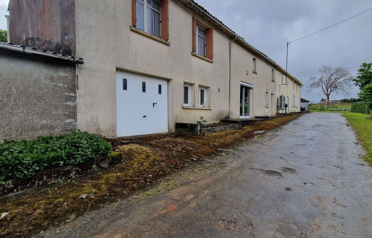 maison 4 pièces 79 m2 à vendre à Vernoux-en-Gâtine (79240)