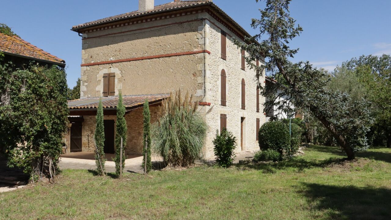 maison 5 pièces 162 m2 à vendre à Pavie (32550)