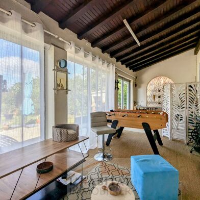 Maison 7 pièces 319000 €