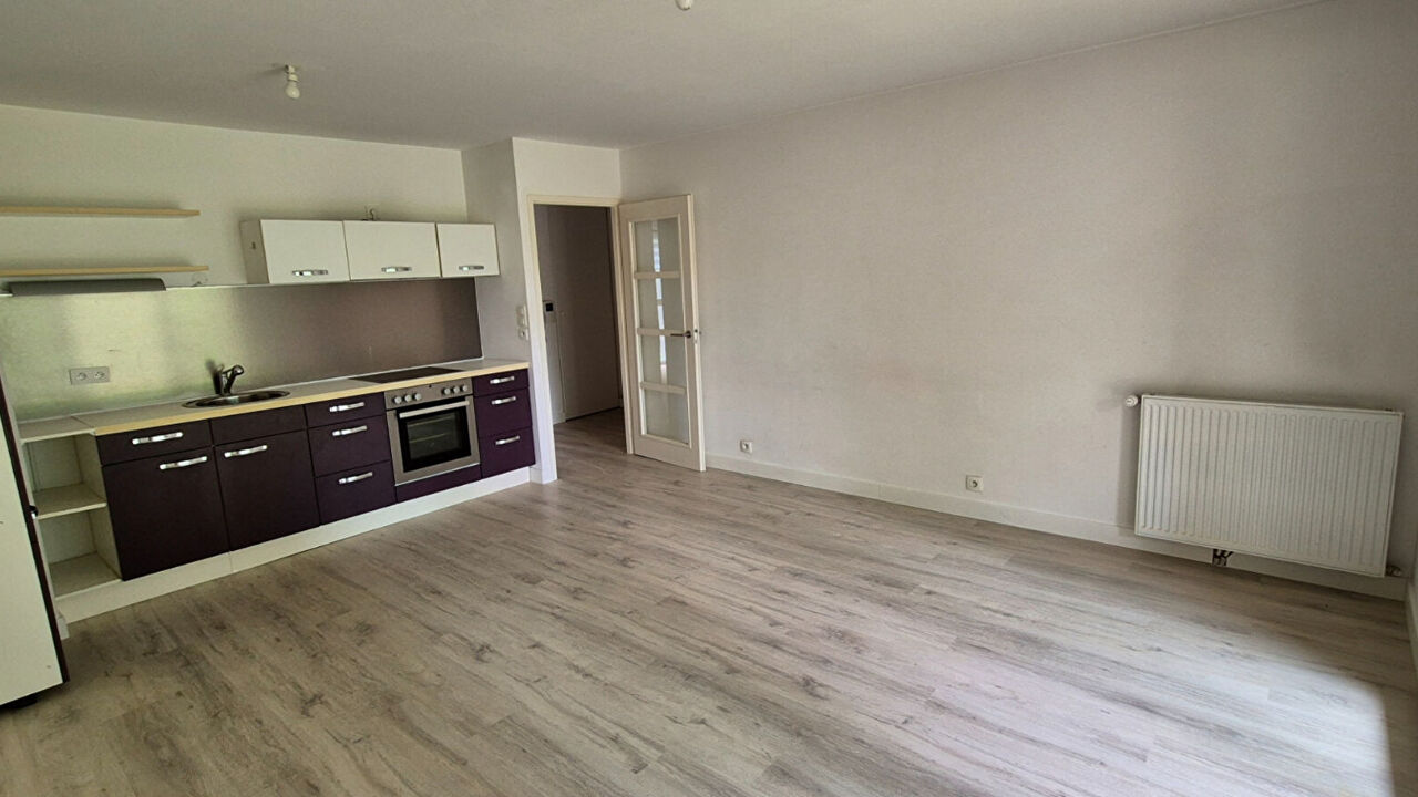 appartement 2 pièces 43 m2 à louer à Saint-Nazaire (44600)