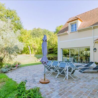 Maison 9 pièces 999000 €