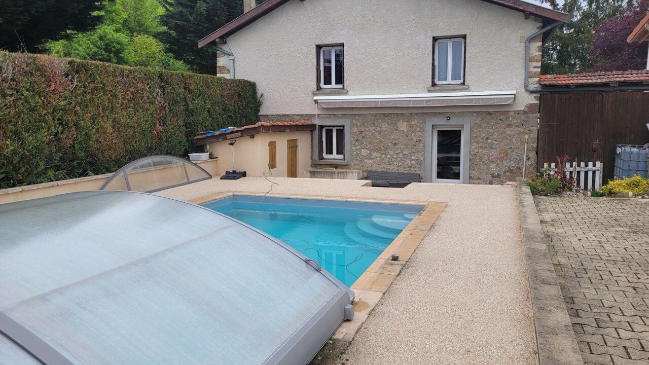 maison 7 pièces 200 m2 à vendre à Chambost-Longessaigne (69770)