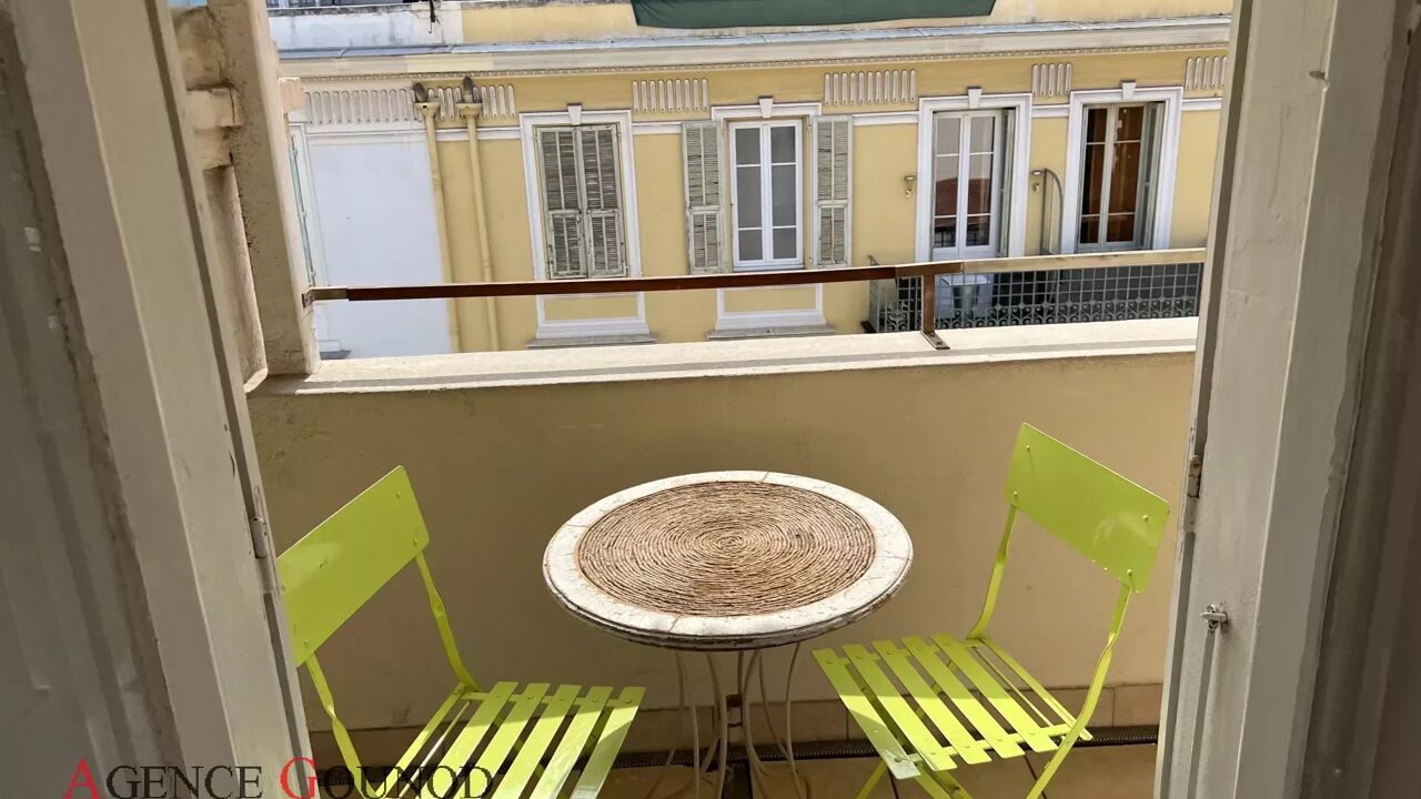 appartement 2 pièces 31 m2 à vendre à Nice (06000)