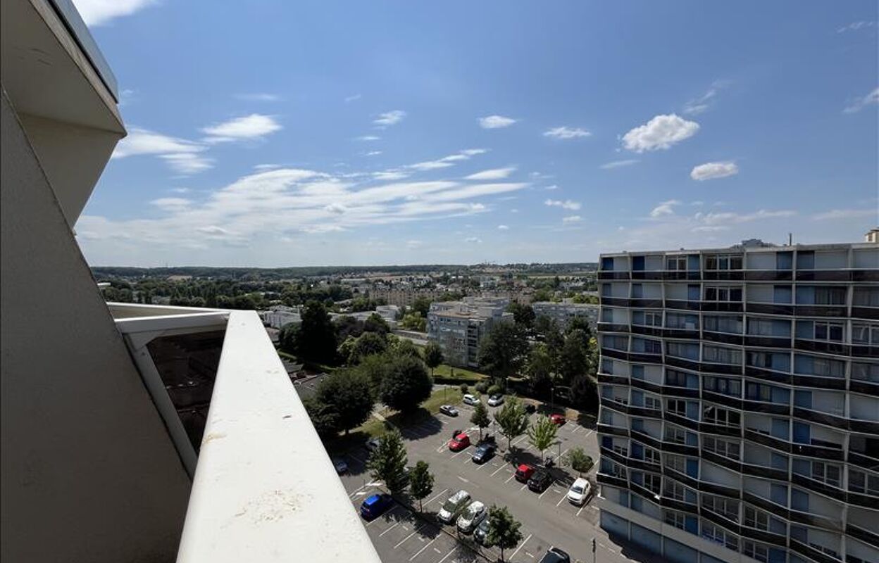 appartement 2 pièces 44 m2 à vendre à Plaisir (78370)