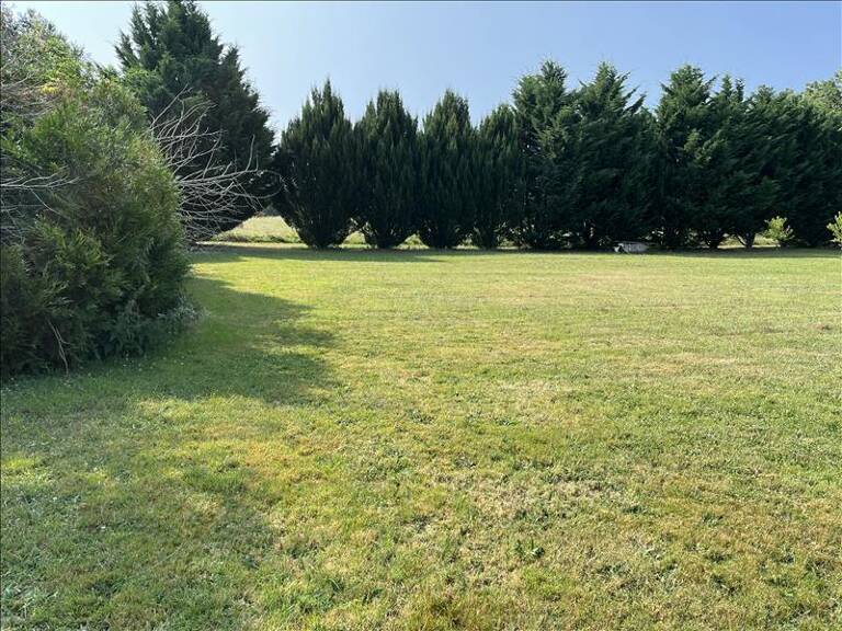 Terrain à bâtir de 0 pièces principales — photo 1