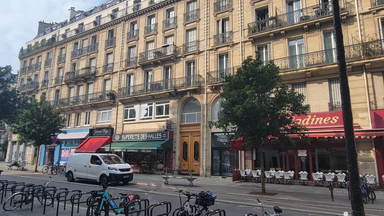 bureau  pièces 186 m2 à louer à Paris 1 (75001)