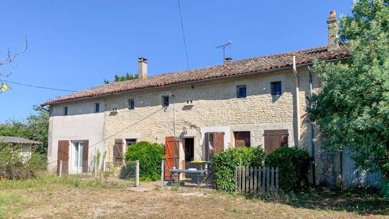 maison 6 pièces 95 m2 à vendre à Ruffec (16700)