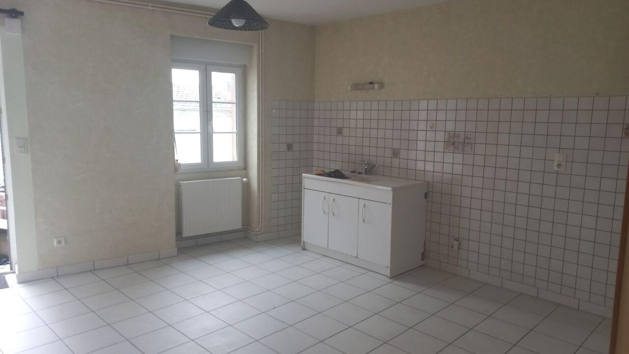 appartement 3 pièces 74 m2 à louer à Haute-Rivoire (69610)